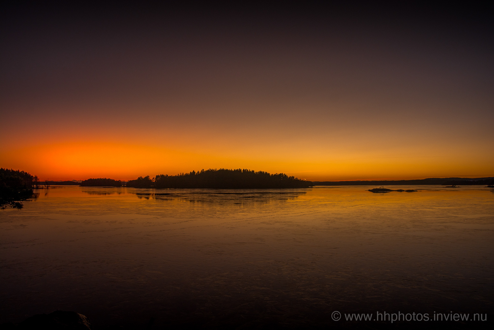 Sunset at Lake Mjörn 220106-2